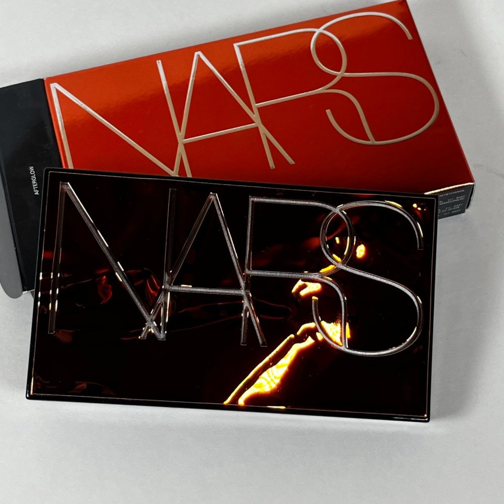 Nars Eyeshadow Palette AFTERGLOW - Size 0.04 Oz. / 1.4 g x 12 Brand New - Picture 4 of 4